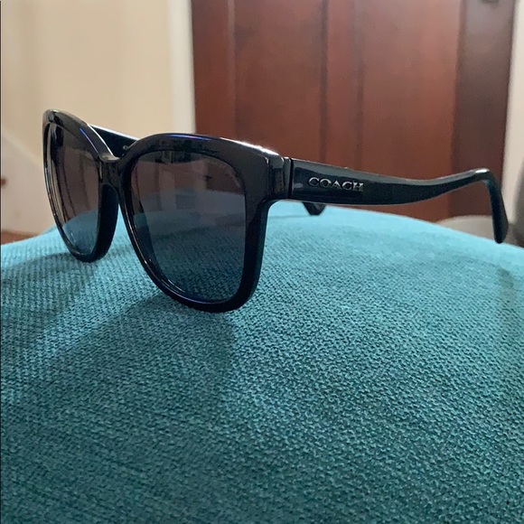 Coach Sunglasses - Picture 1 of 6